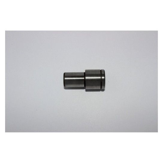 INTERMEDIATE GEAR SHAFT, REVERSE