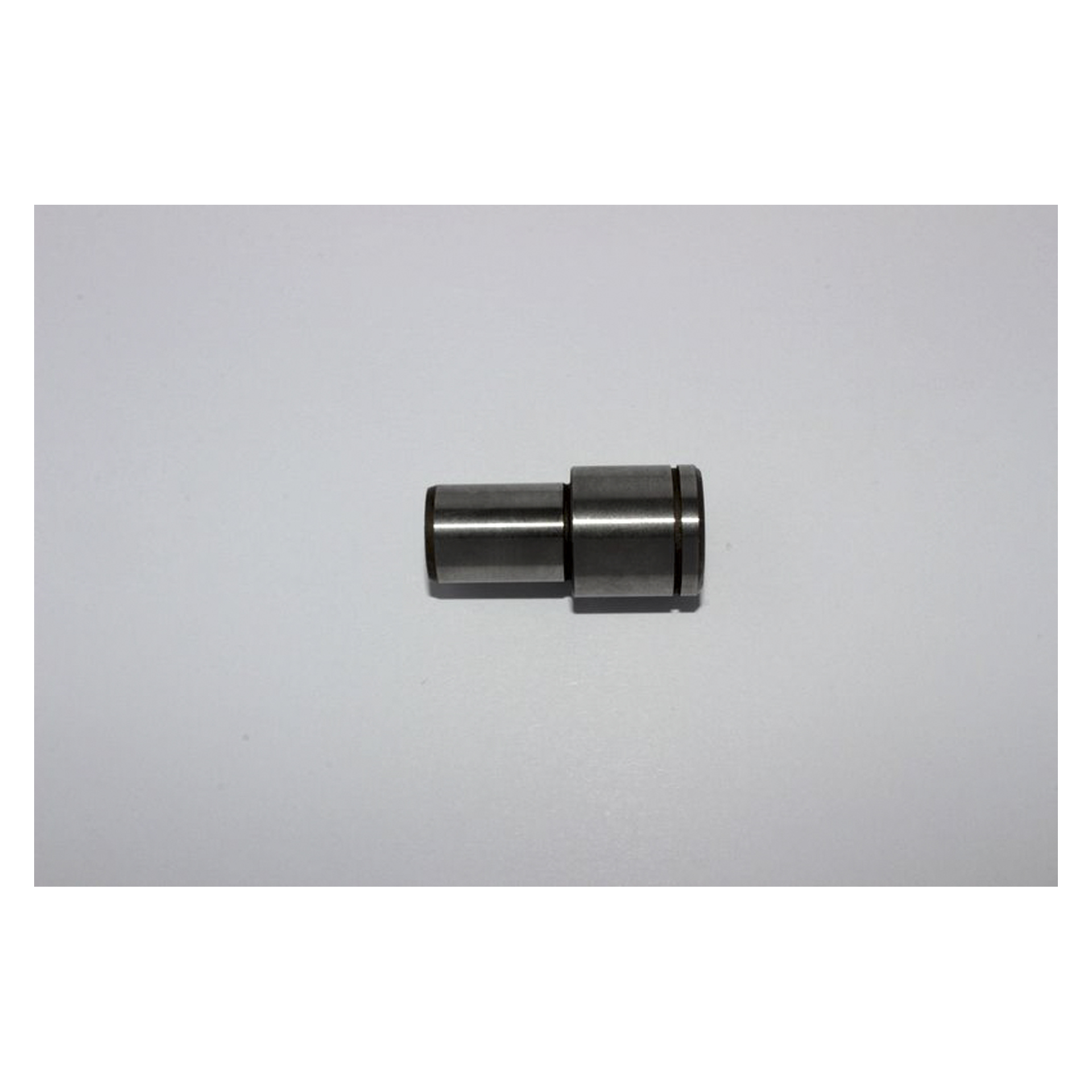 INTERMEDIATE GEAR SHAFT, REVERSE