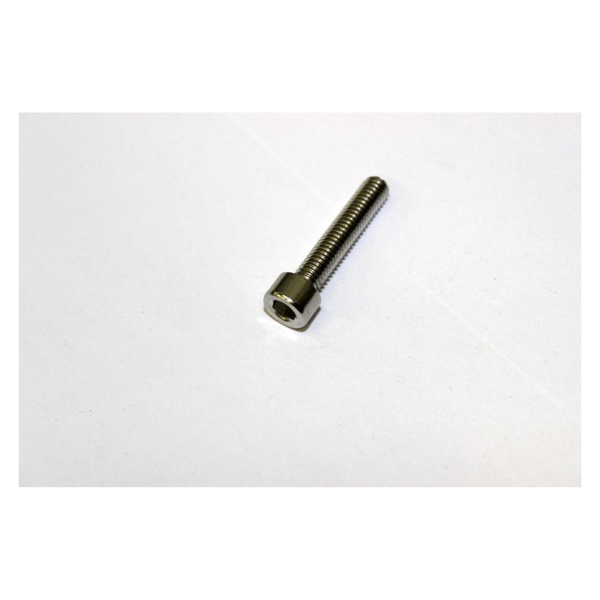 INNER HEX SCREW M5x25 INNER HEX SCREW M5x25