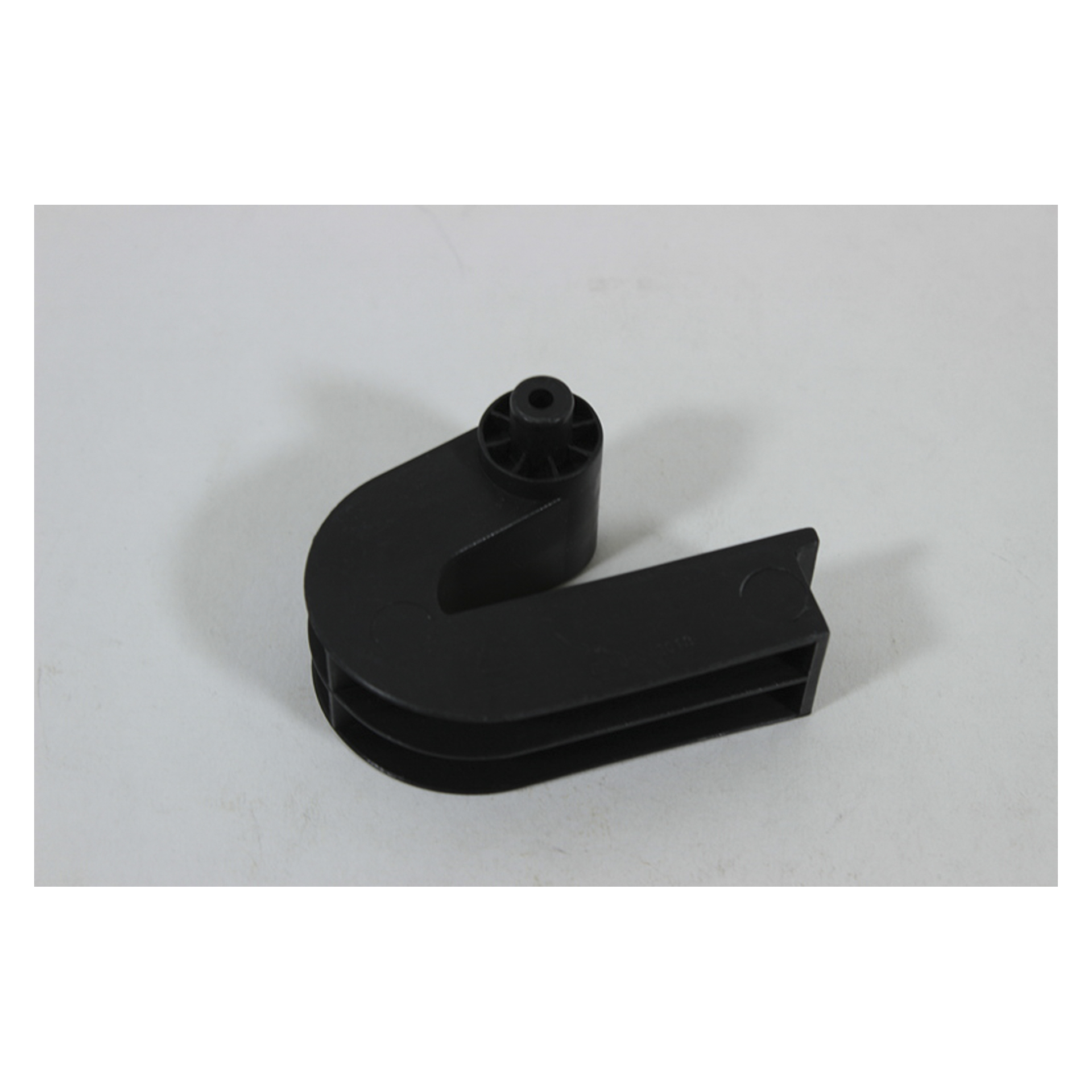 RH ROTATION SHAFT, STORAGE BOX