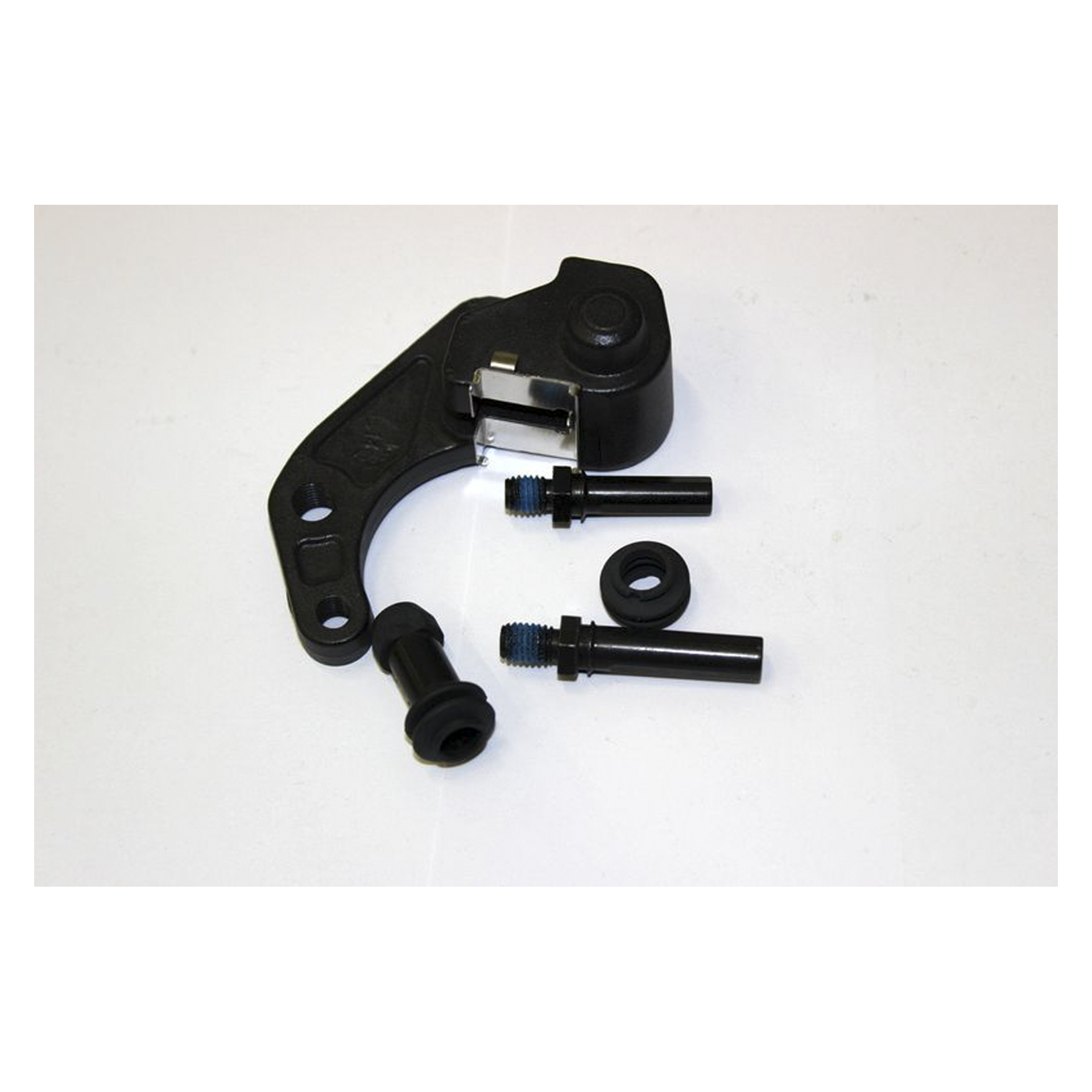 BRACKET, FRONT BRAKE CALIPER(RH)