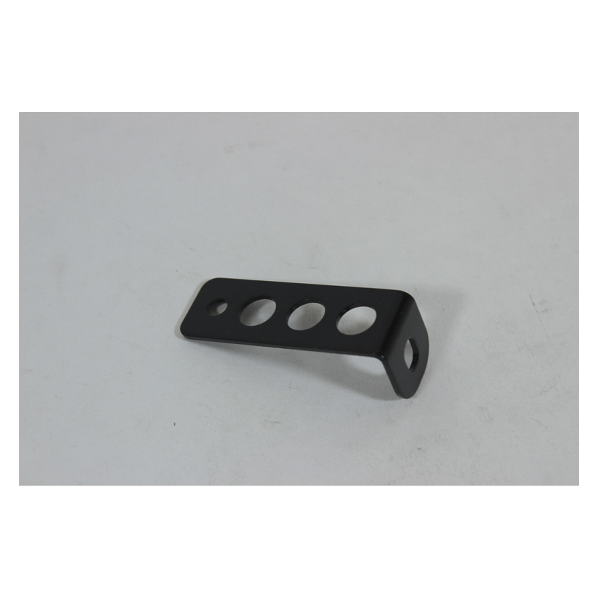 BRACKET, REAR HEAT INSULATION BRACKET, REAR HEAT INSULATION