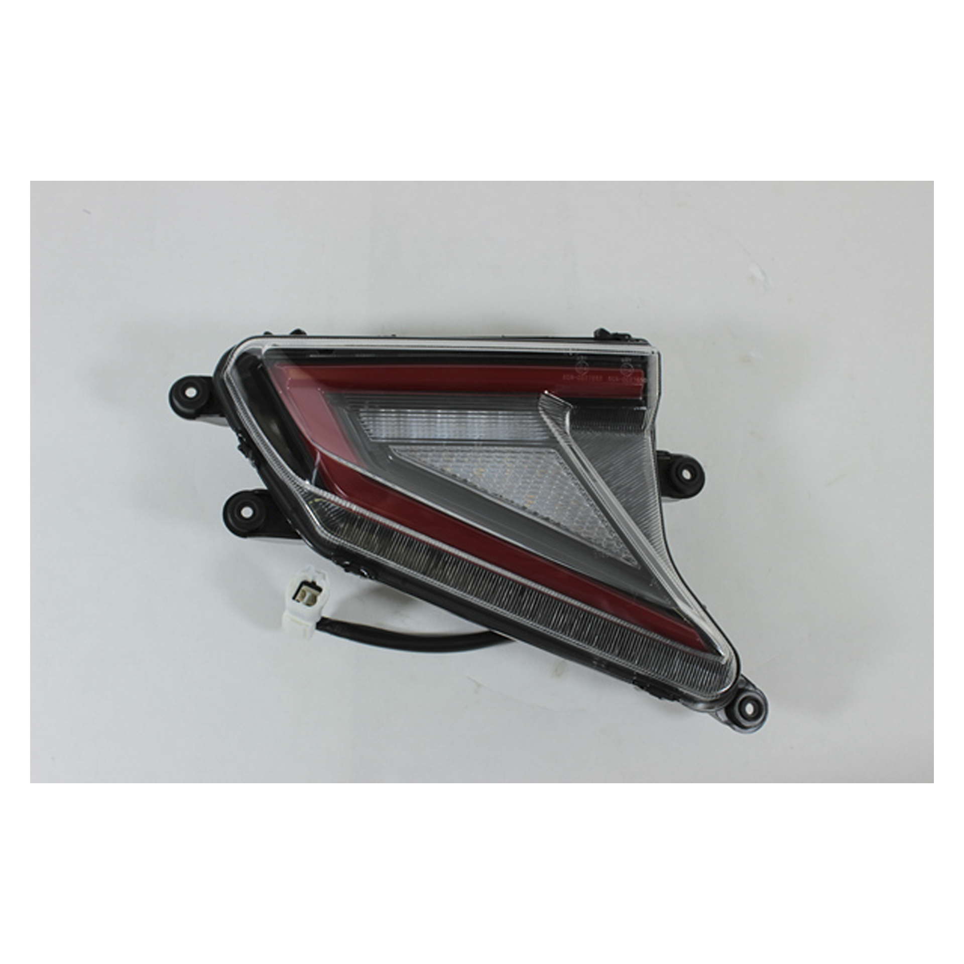 LH TAIL LIGHT LH TAIL LIGHT
