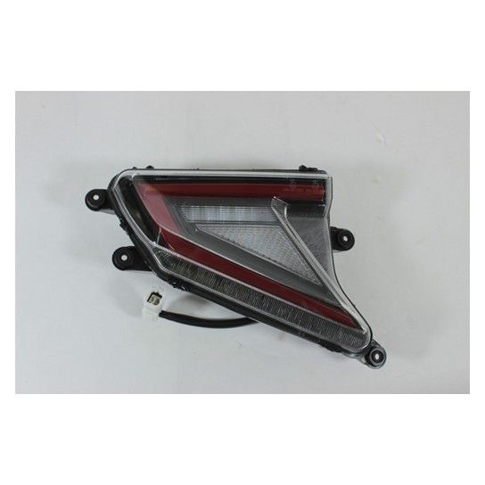 LH TAIL LIGHT LH TAIL LIGHT