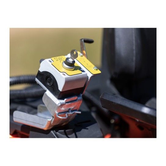 FLAIL MOWER 14HP WITH ELECTRIC START (BRIGGS & STRATTON) FLAIL MOWER 14HP WITH ELECTRIC START (BRIGGS & STRATTON)