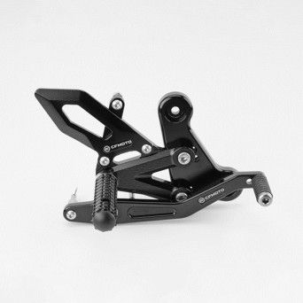 POUSA-PES DESPORTIVO DIREITO 675SR-R