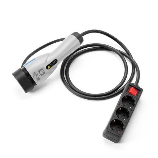 CONECTOR DE CARGA UFORCE U6 EV CONECTOR DE CARGA UFORCE U6 EV